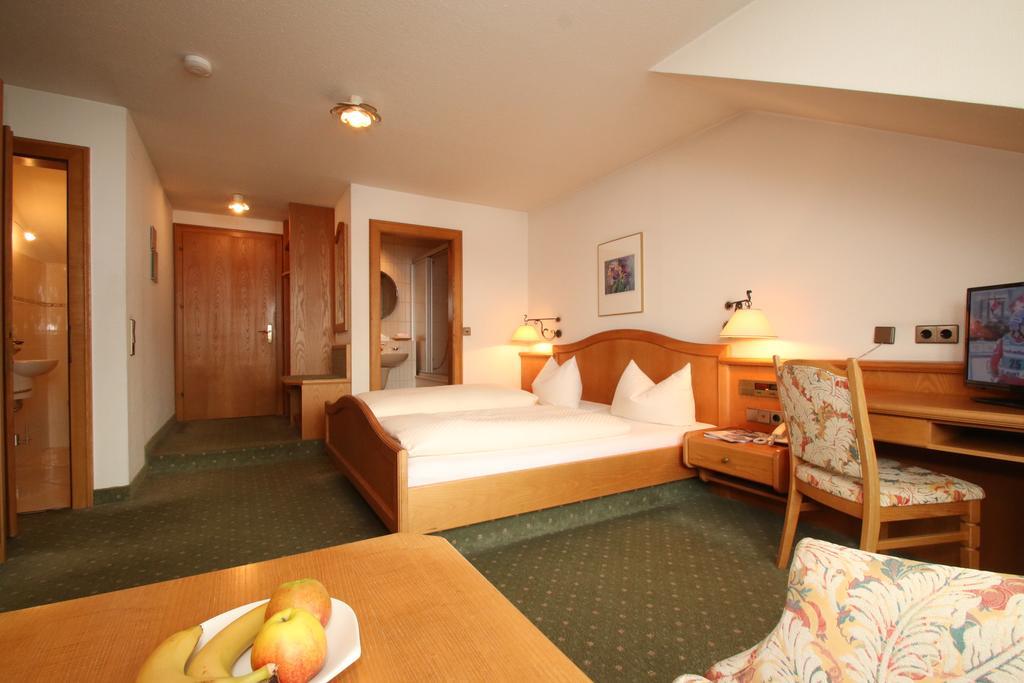 Todnauerberg Hotel Im Schwarzwald 托特瑙贝格 客房 照片